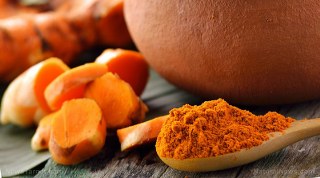 Turmeric curcumin